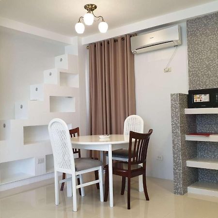 White Mansion Hotel Davao City Екстериор снимка